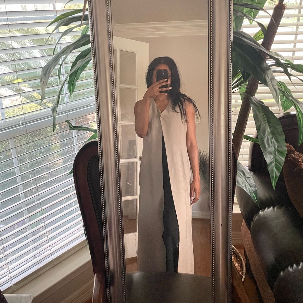 Beige Vintage 90’s Jones Vest/Duster.